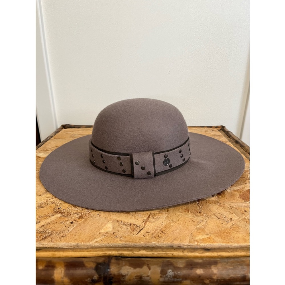 Jessica Simpson NWT Taupe Wool Felt Hat